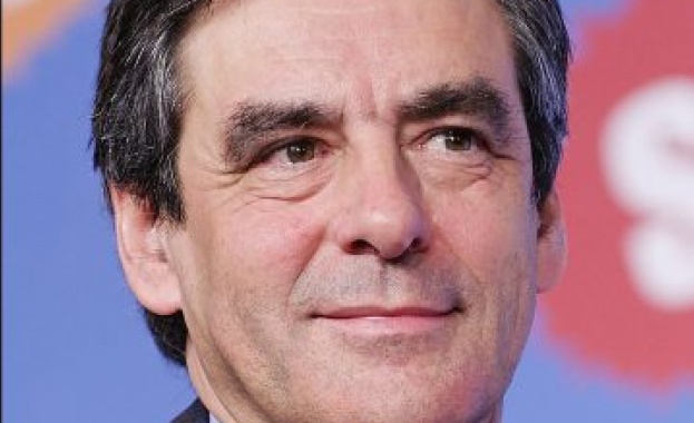 Франсоа Фийон е кандидатът на "Републиканците" за президент на Франция