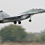 Руски самолети удариха райони в Сирия близо до турската граница 