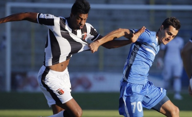 Левски и Локомотив (Пловдив) завършиха 1:1 първото полувреме на мач от първенството