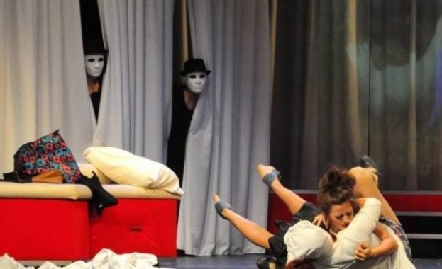 Комедийни знаци в VII Коледни театрални седмици