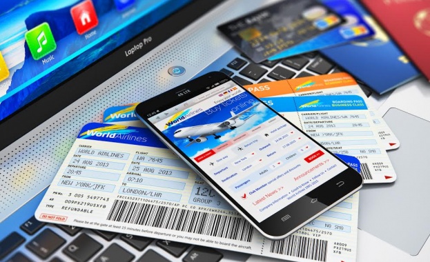 Спад в цените на самолетните билети и ръстове в онлайн потреблението