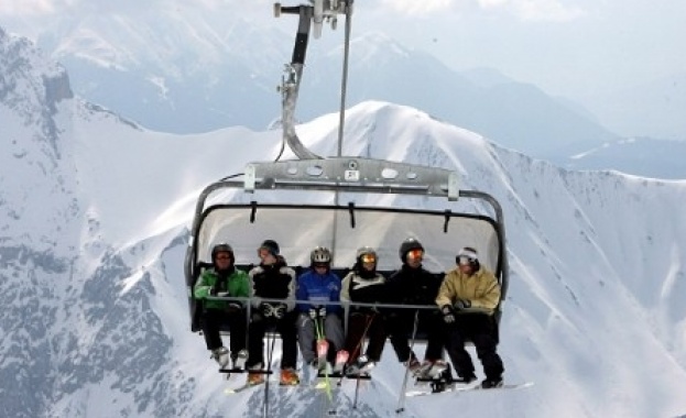 Банско пуска лифтовете и съоръженията в събота