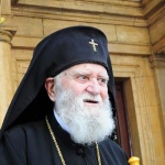 Приеха владиката Калиник в правителствената болница