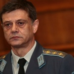 Цунамито ГЕРБ помете и началника на отбраната