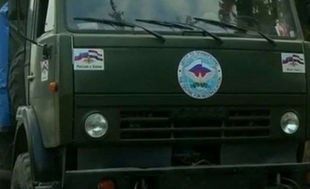 Русия праща 11 камиона с хуманитарна помощ в Алепо (видео)