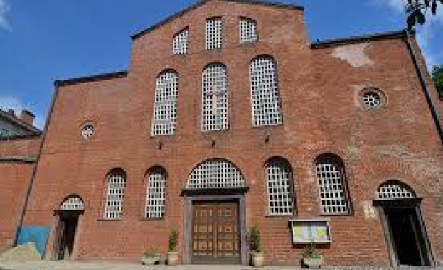 Сборникът с великопостни проповеди „Тайната на покаянието" излезе на български език