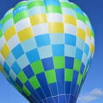 Туристи ще летят като Икар с балон  