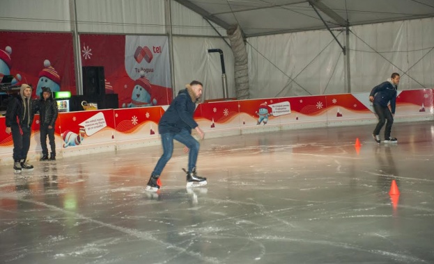Най-голямата ледена пързалка на Балканите Mtel Rink отвори врати
