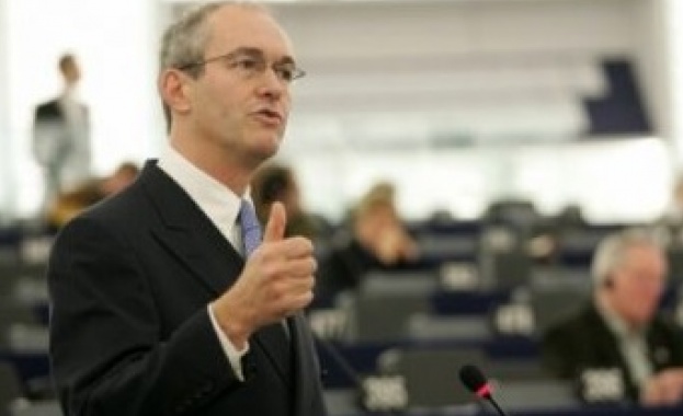 Лейбъристите подправяли документи в опит за саботаж на Брекзит