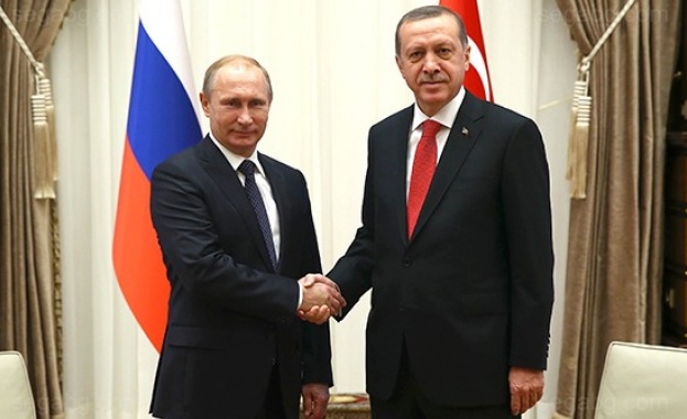 Путин и Ердоган ще обсъдят строителството на „Турски поток“ и първата турска АЕЦ