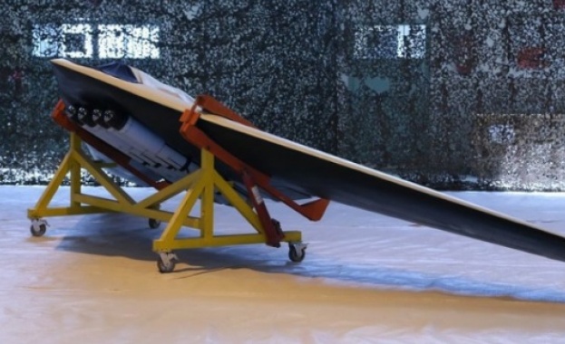 Армията свали дрон в центъра на Техеран