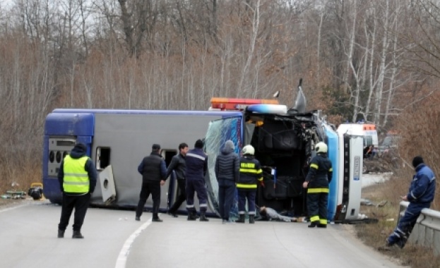 След тежката катастрофа: Ден на траур в Лясковец