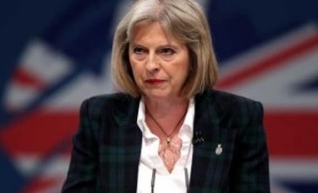 Тереза Мей призова британците към сплотеност