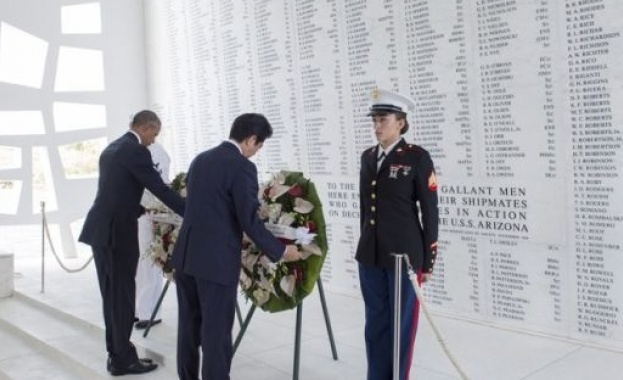 Японският премиер Шиндзо Абе изказа съболезнования за жертвите от Пърл Харбър