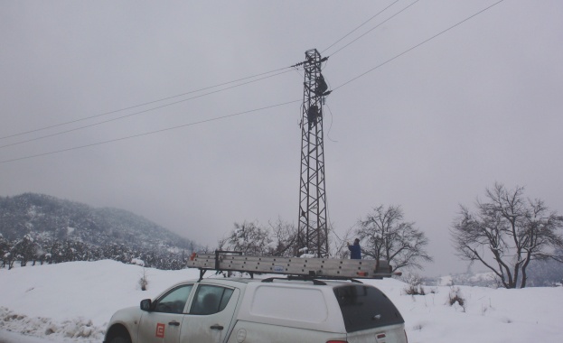 ЧЕЗ използва устройства за мониторинг на мрежата и във всеки момент има информация за засегнати населени места