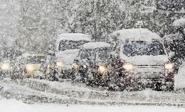 Германия се готви за снежна буря