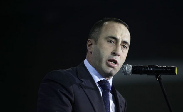 Протести пред френското посолство в Скопие с искане за освобождаването на Рамуш Харадинай