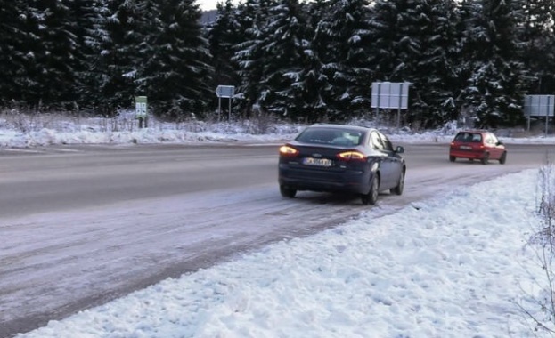Отворен е проходът Петрохан