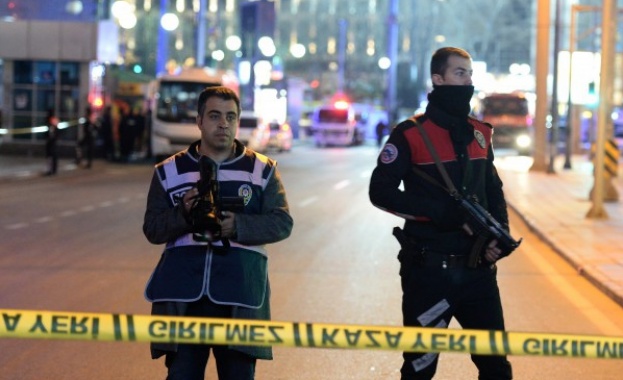 В Турция задържаха 37 предполагаеми терористи и над 5 килограма експлозиви