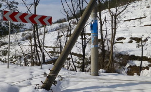 12 населени места в Смолянска област са с прекъснато електрозахранване
