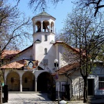 Храм край НДК пази мощите на 15 светци