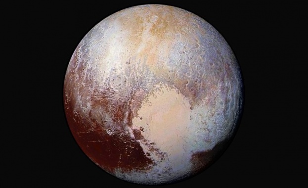 Директорът на НАСА отново обяви Плутон за планета