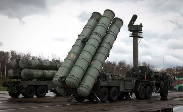 САЩ убеждават Турция да не купува руска оръжейна система С-400