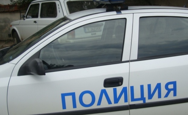Меле между полиция и фенове на "Ботев" в София, има ранени и арестувани