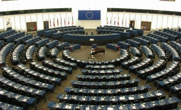 Европарламентът иска скъсване на споразумението за сътрудничество с Русия