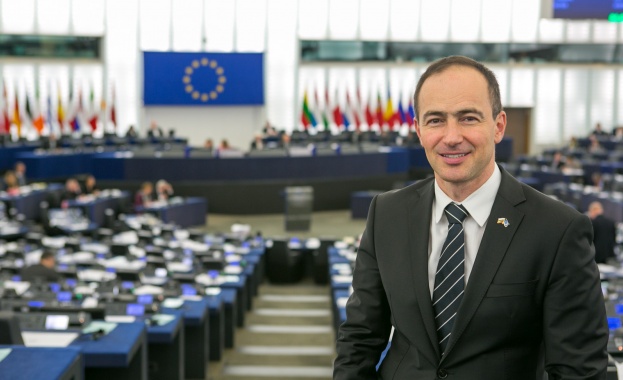 Български евродепутат пое Колежа на квесторите в Европейския парламент