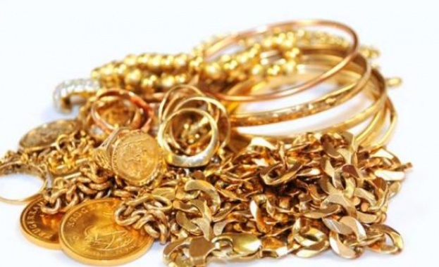 Хванаха румънци мамили с фалшиво злато в Лом съобщиха от