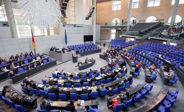 На 24 септември парламентарните избори в Германия