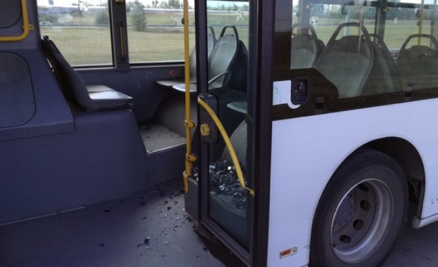 Стрелецът по автобус 76 е хванат и пуснат под гаранция от 500 лв