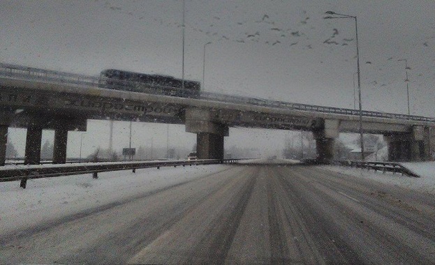 Зимата дойде на Балканите в Босна и Херцеговина падна