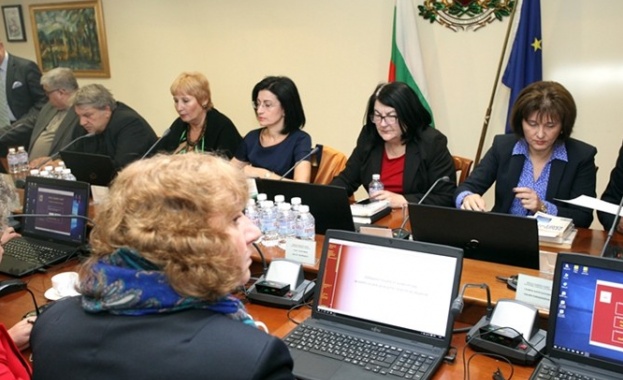 И Инспектората нахока ръководството в оставка на Районния съд