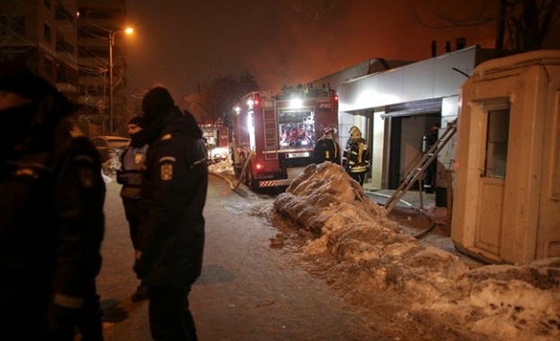 Ранените при пожара в нощен клуб в Букурещ са над 40