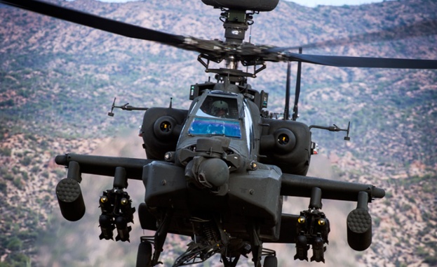 САЩ ще прехвърлят в Европа ударни вертолети Apache