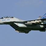 Русия похвали новите си изтребители МиГ-35 (видео)