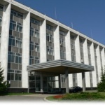 Руското посолство: Категорично отхвърляме всякакви необосновани обвинения за бомбените заплахи срещу училища и университети в България