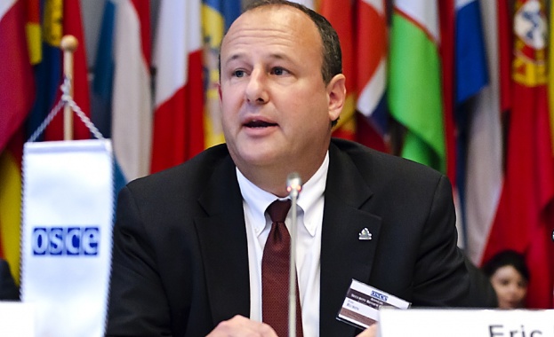 САЩ няма да отмени визите за българите, засега