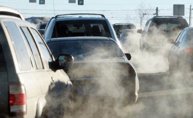 Екотакса няма да спре вноса на замърсяващи коли у нас