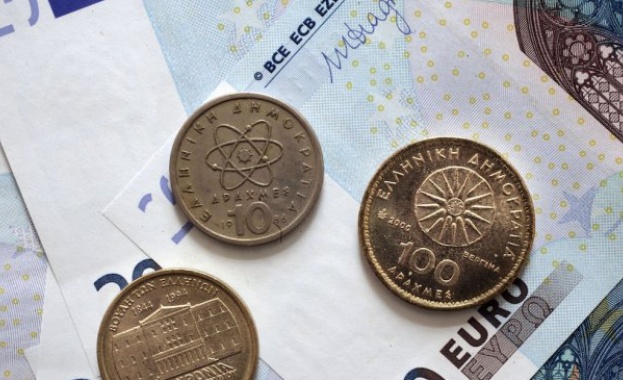 Еврото поевтиня след провала на коалиционите преговори в Германия