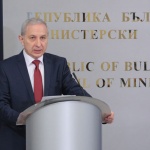 Таксите у нас играят ролята на скрити данъци, призна Герджиков