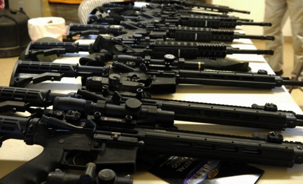 Глобалната търговия с оръжие поставя нови рекорди