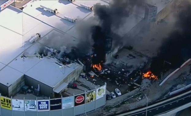 Петима души загинаха при авиокатастрофа в Австралия (видео)