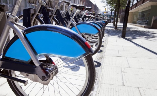 Обществени велосипеди вече и в София