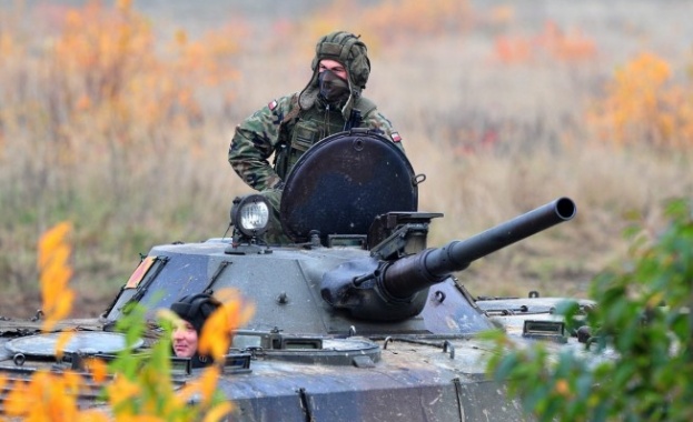 Чистка във въоръжените сили на Полша