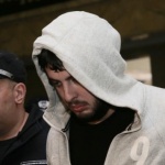 Деца, на нож!