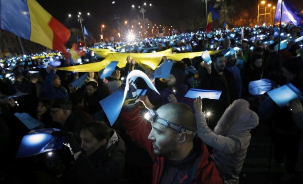 Пореден многохиляден антиправителствен протест в Румъния