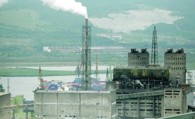 Проверка доказа висока киселинност на химикалите в "Полимери"